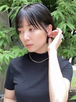美髪にオトナかわいいホワイトグレージュネビージュショートボブ
