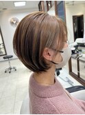 ショートボブ