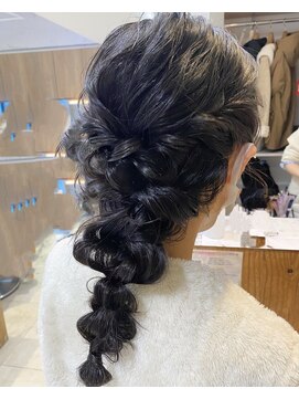 ネオリーブニコ 大井町店(Neolive Nico) お呼ばれへア　大人アレンジ　ゆるヘア