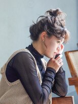 アイティーバイアルバム 藤沢店(IT by ALBUM)&nbsp;おだんごアレンジ_斜めバンググレージュカラー_49225