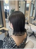 切りっぱなし外はねスタイル