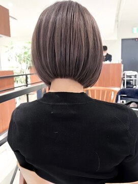ネイロ バイ ジルブラン 葛西(NeiRo by JIL BLAN) ショートボブグレージュハイライトレイヤーカット髪質改善