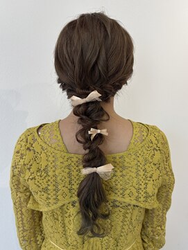 ラビス 浦和(Lovis) 黒髪カタログ/ボブルフ/ネビージュ/ワンレン/スペインカール