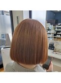 透き通るベージュカラー