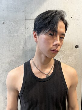 リベルテ 心斎橋(Liberte) 韓国刈り上げ立ち上げ前髪ガイルヘアーフェードツーブロック