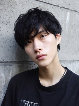 アンドレイ 表参道(andrey) MEN’S HAIR/波巻きツイストスパイラル/リバースセンターパート