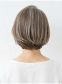大人可愛い小顔ショートボブ◇手入れ楽ちん白髪ぼかしハイライト