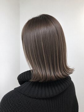 リリー シンジュク(Lilly) 【Lilly新宿】#極細ハイライト#グレージュ#外国人風#髪質改善