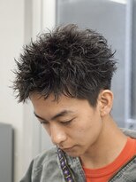 オーバル ジングウマエ(OVARL jingumae) ピンパーマスパイキーショート縦落ちパーマフェザーパーマ