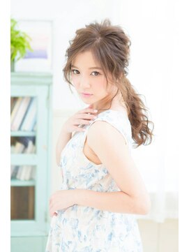 ヘアセットサロンシャルメ 梅田店(Hair Make Salon CHARMER) 結婚式や二次会にカジュアルポニーテール