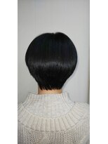 ヘアークリップバース 前下がりレイヤーグラデーション