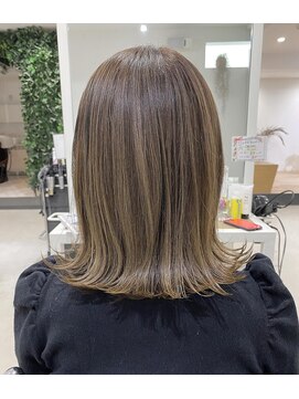 オウル(Owll) ◆◇大人気　外ハネも内巻きできる2wayスタイル◇◆