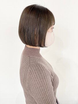 ジーニー 横浜(giinii) 大人可愛い20代30代前下がりボブ_オリーブグレージュ【横浜】