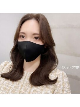 フォンズ(FONS) 韓国ヘア シースルーバング　ツヤ髪 くびれミディ 顔周りカット