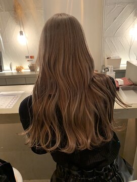 ロロネー(Lolonois) high beige