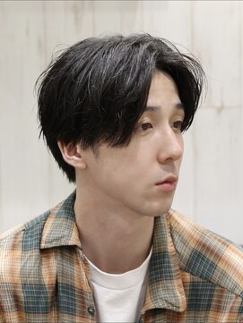 ヨシザワインク プレミアム 横浜 桜木町店(YOSHIZAWA Inc. PREMIUM) ツーブロックセンターパート黒髪ショート