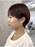 似合わせベージュカラーで耳掛け丸みショート・ボブ　池袋　田尻