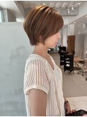 【森千晶】丸みショートに明るめベージュで柔らかいスタイル