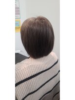 ビーズカラー ヤマザワ富谷成田店&nbsp;春おすすめカラー／オリーブベージュ／40代～50代