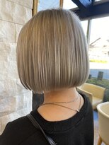 グラティコ(GratiCo)&nbsp;内巻きボブ/ハイトーンカラー/艶カラー