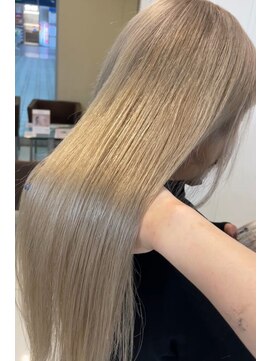 キャパ 秦野(CAPA) ホワイトグレージュ/ミルクティー/ハイトーン/ベージュ/秦野