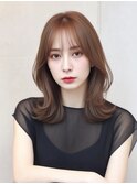 セミロング　くびれヘア　シースルーバング　顔周り　20代30代