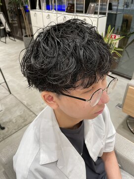 ステアケース 武蔵小杉店(stair:case) 武蔵小杉／シャドウパーマ