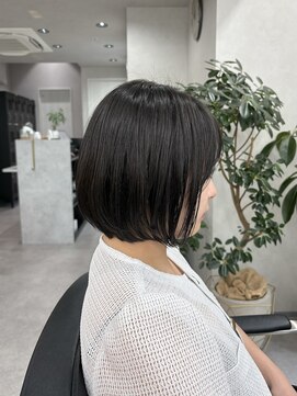 クム 横浜(qumu) 黒髪ボブ × 髪質改善【神永】