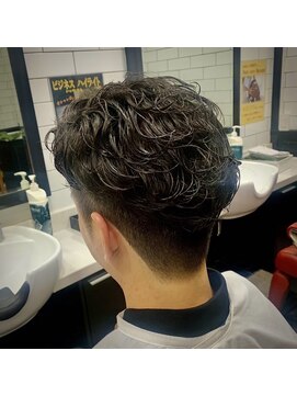 ヘアサロン大野 ニューオータニ ザ メイン店 清潔感を演出♪メンズパーマスタイル