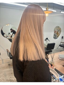 シーカ ニカイ(siika NIKAI) ミルクティーベージュ