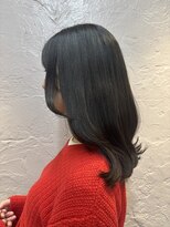 フッタ(Futta)&nbsp;ミディアムレイヤー×オリーブグレージュ【西武新宿駅】