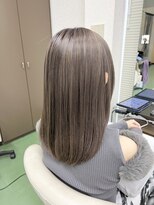 ゼロ(Zero) 大人可愛い小顔ミルクティーグレージュボブ×20代30代40代