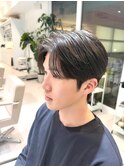 韓国ヘア ショートマッシュ×ダウンパーマ×センターパート