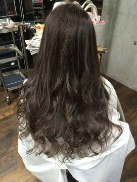 ガルボ ヘアー(garbo hair) ☆garbo★秋でもゆるフワ♪ネイビーグレーカラー