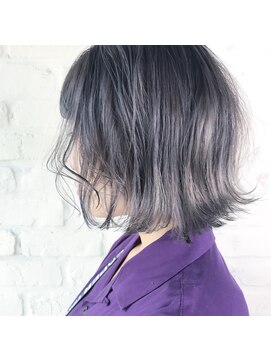 ユナイテッドビューティー 金沢(UNITED BEAUTY) ブルーシルバー