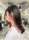 ラフな印象のインナーレッド☆