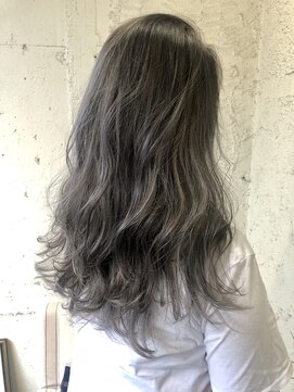 ペネロープ(Penelope) ［新宿］ハイライト/グレー系　担当　夕島　［Penelope］