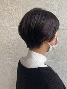 ゲン(gen.) @gen.yamada_kaho_ シンプルショート