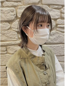 ノイ(neu) 切りっぱなし×顔まわりレイヤー