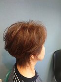 グラデーションベージュカラー