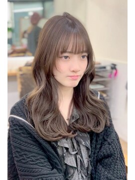 ネオリーブ クーロ(Neolive curro) 韓国前髪顔周り×美髪レイヤー[横浜/縮毛矯正/前髪縮毛矯正]