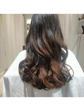 ロング毛先カ-ル