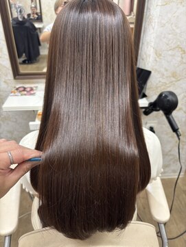 フィガロ ウメダ(FIGARO UMEDA) 韓国ヘア/縮毛矯正/ショートレイヤー/ショート【レイヤー/梅田】