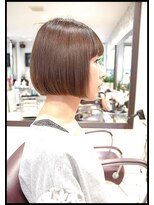 メタ(META)&nbsp;カット＋ハイブリッド縮毛矯正ストレート＋グラデーションカラー