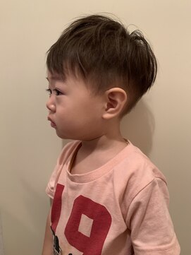 アンジェリ(Angeli) キッズ刈り上げ