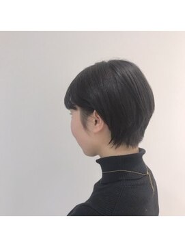 オットー バース(Otto BIRTH) タイトショート