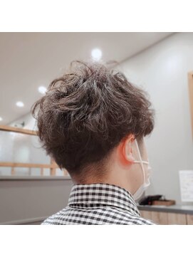 リヴァイヴ(revive) カット+パーマ