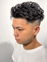 クオンヒール 淀屋橋店(QUON HEAL)&nbsp;スペインカール/スパイキーショート/フェザーパーマ/フェード×