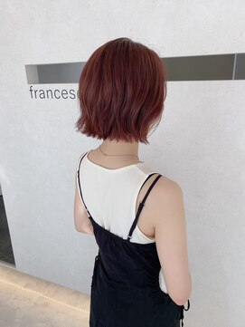 フランチェスカドットボブ(francesca.bob) ラズベリーレッド×切りっぱなしボブ【渡辺俊弥】梅田
