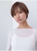 20代30代大人可愛い斜めバング小顔ショートボブシルキーベージュ